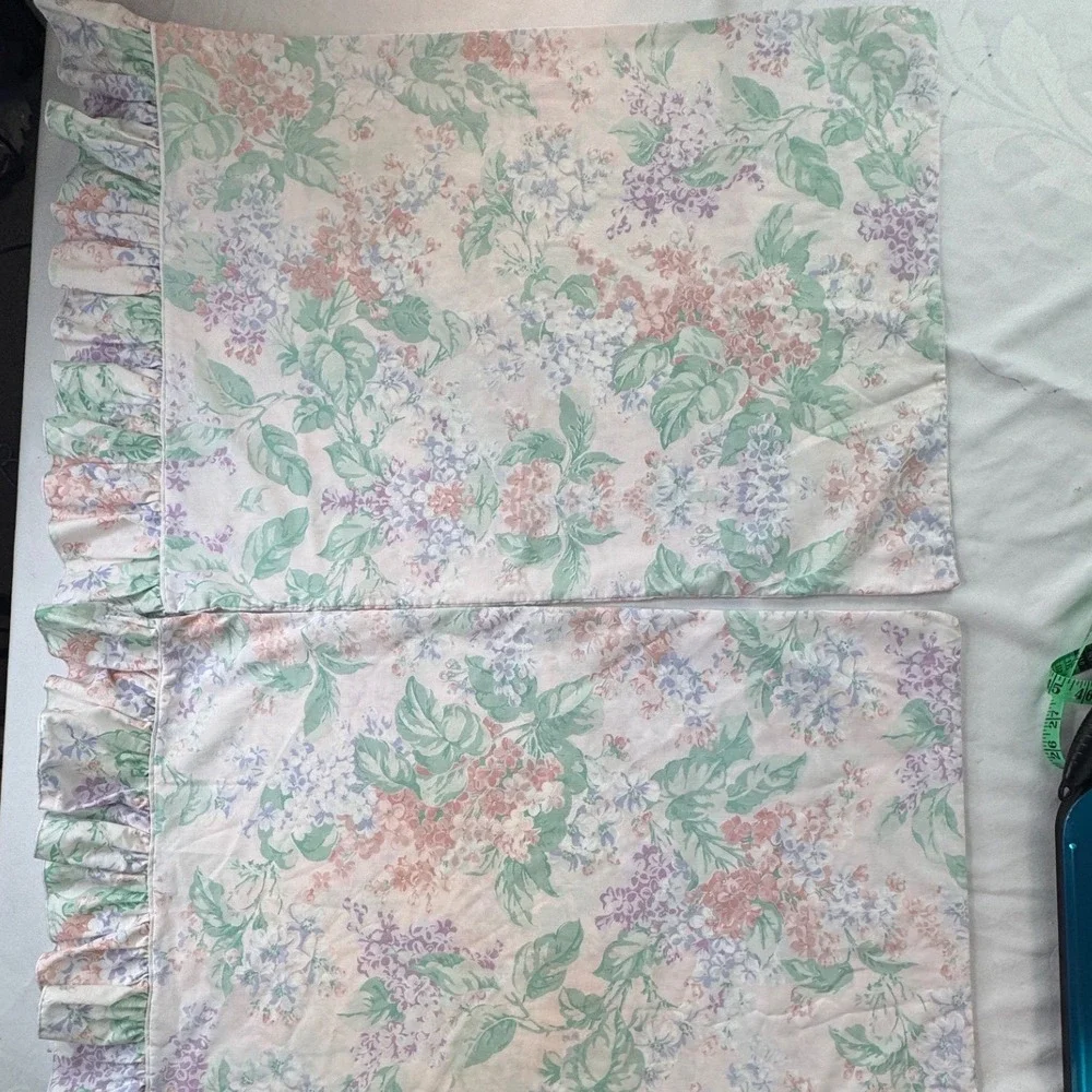Vintage Martex Floral Ruffle Pillowcase Set 2 Standard Percale Lilac Hydrangea - Picture 2 of 10